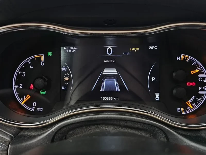 Jeep Cherokee 3.0D AWD Overland - САМО 30% АВАНС, снимка 8 - Автомобили и джипове - 55662012