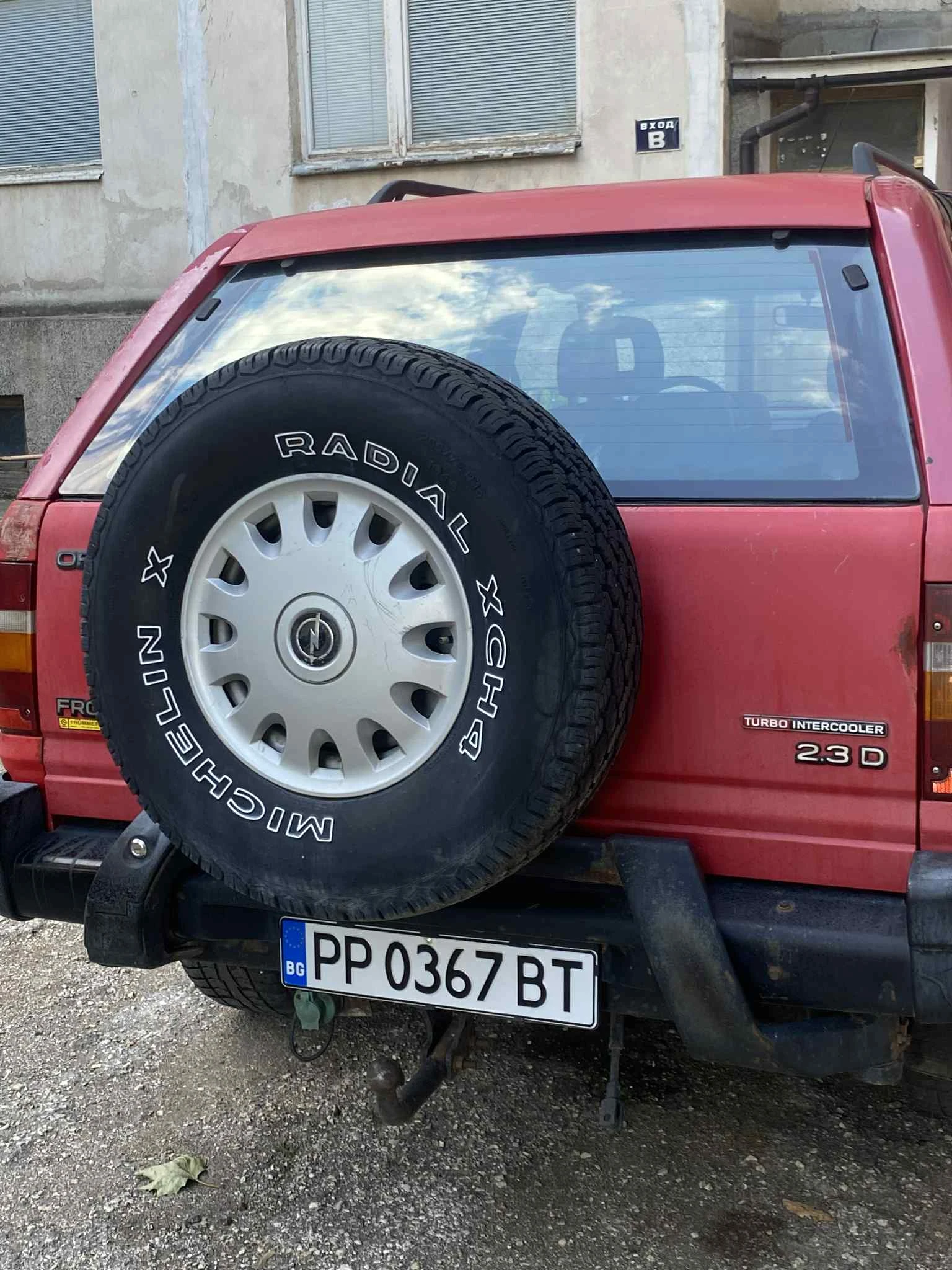 Opel Frontera 2.3 D - изображение 4