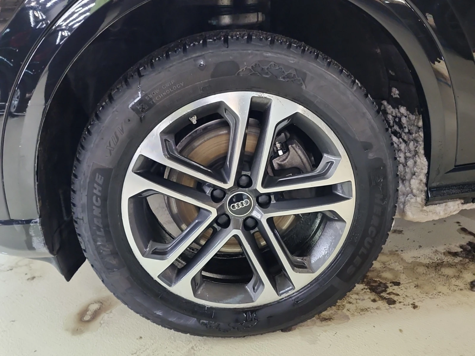 Audi Q5 PROGRESSIV| ПАНОРАМА | CARFAX | БЕЗ ПЪРВОНАЧАЛНА В - изображение 6