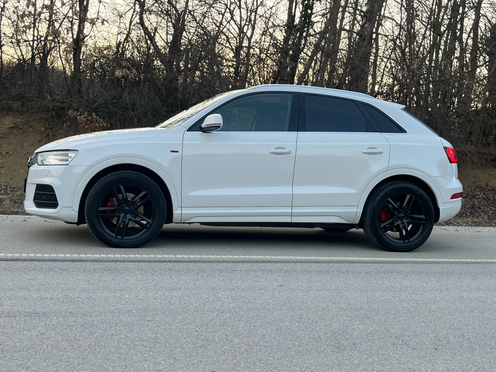 Audi Q3 Facelift* Quattro* S-Line* Панорама* , снимка 6 - Автомобили и джипове - 53975099