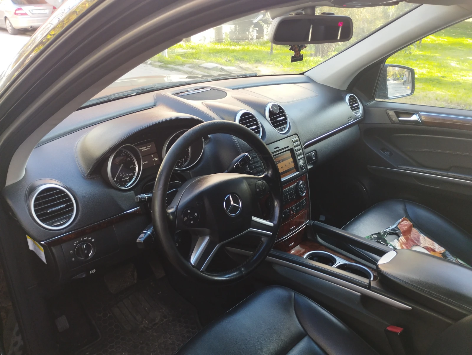 Mercedes-Benz GL 450, снимка 3 - Автомобили и джипове - 54427814