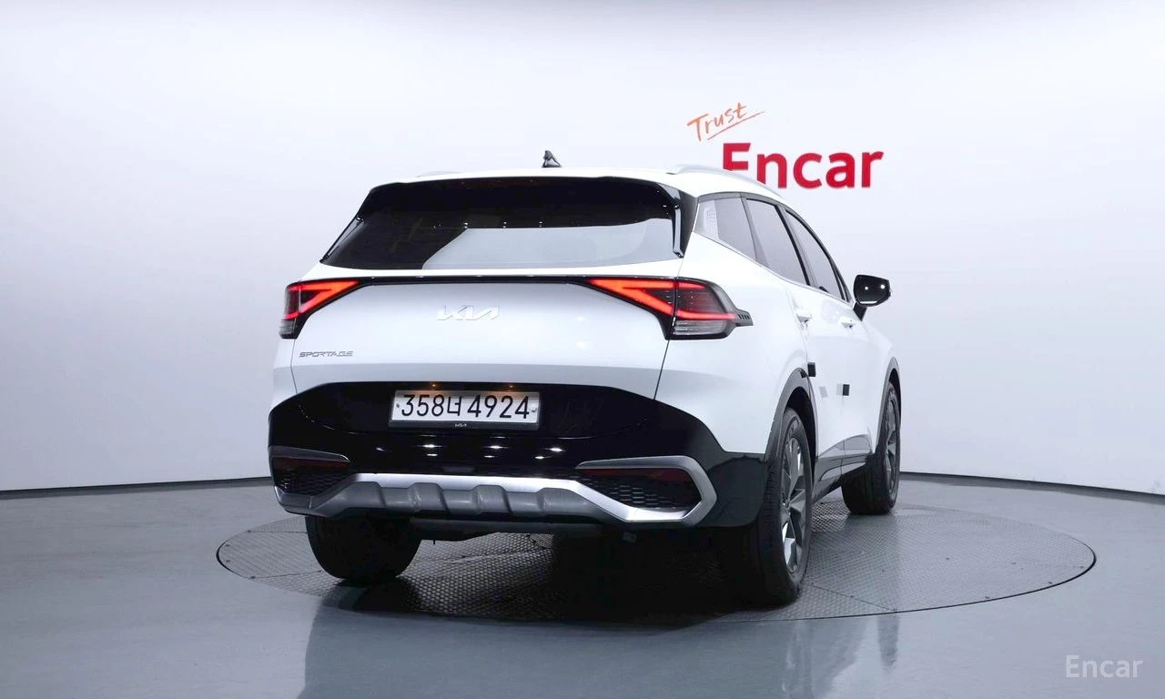 Kia Sportage 2.0* LPG* ОБДУХВАНЕ* LANE* ASSIST* КАМЕРА* КЕЙЛЕС*, снимка 4 - Автомобили и джипове - 54823222