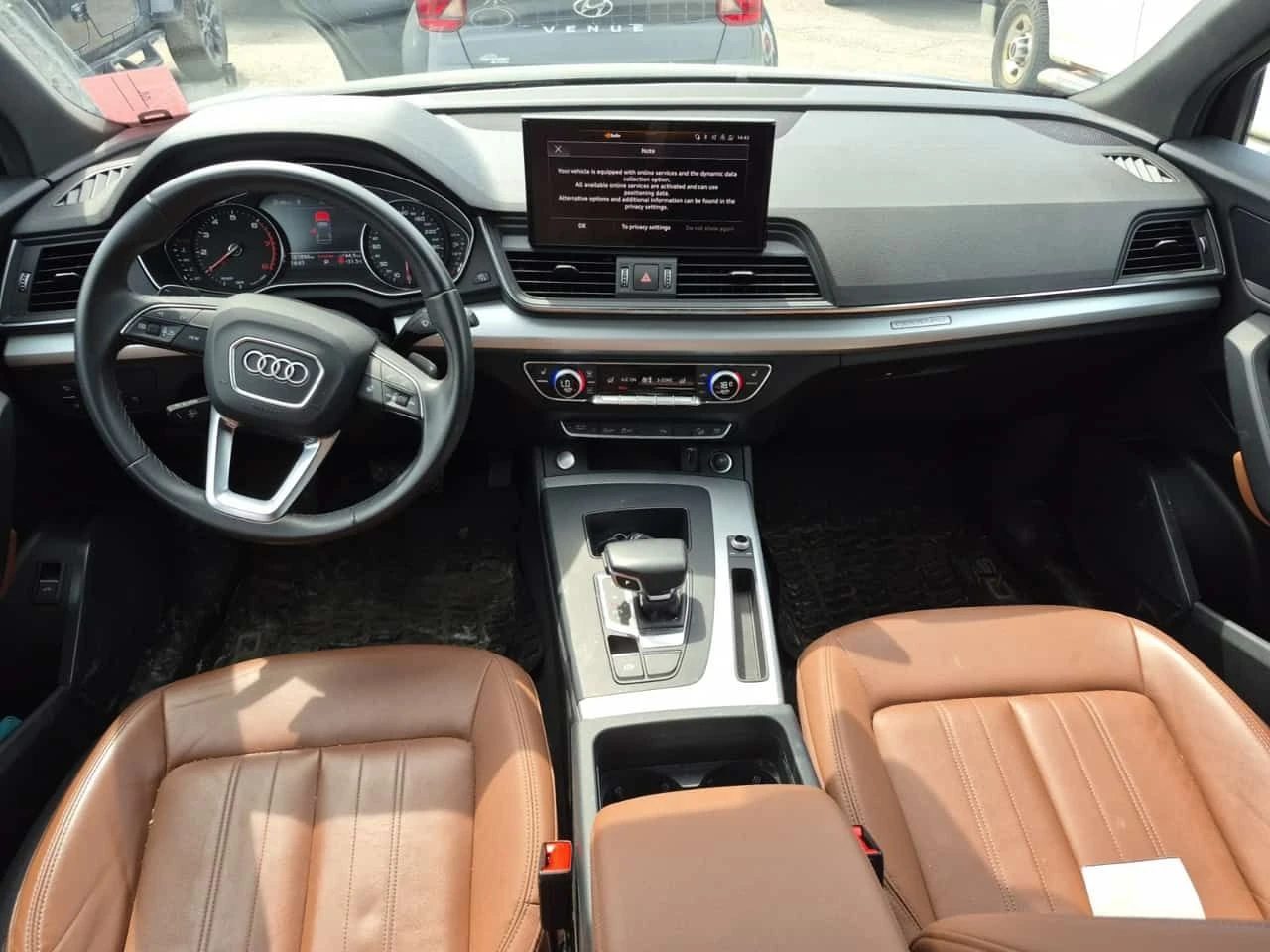 Audi Q5 KOMFORT/КОЖА/ПОДГРЕВ/CARFAX/ФИНАНСИРАНЕ, снимка 9 - Автомобили и джипове - 54904671