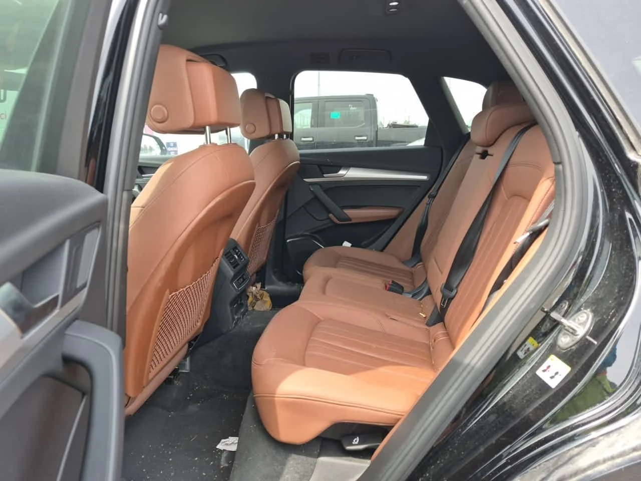 Audi Q5 KOMFORT/КОЖА/ПОДГРЕВ/CARFAX/ФИНАНСИРАНЕ, снимка 10 - Автомобили и джипове - 54904671