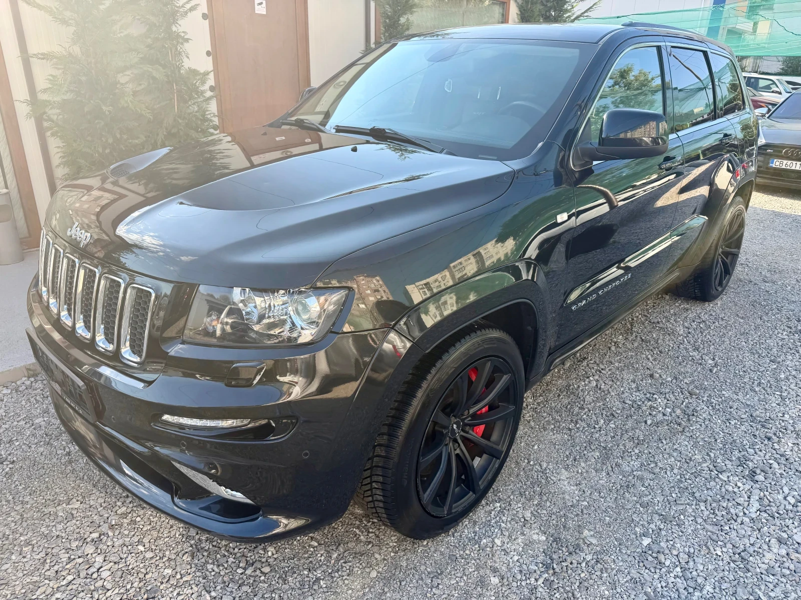 Jeep Grand cherokee 6.4SRT , снимка 2 - Автомобили и джипове - 55582938