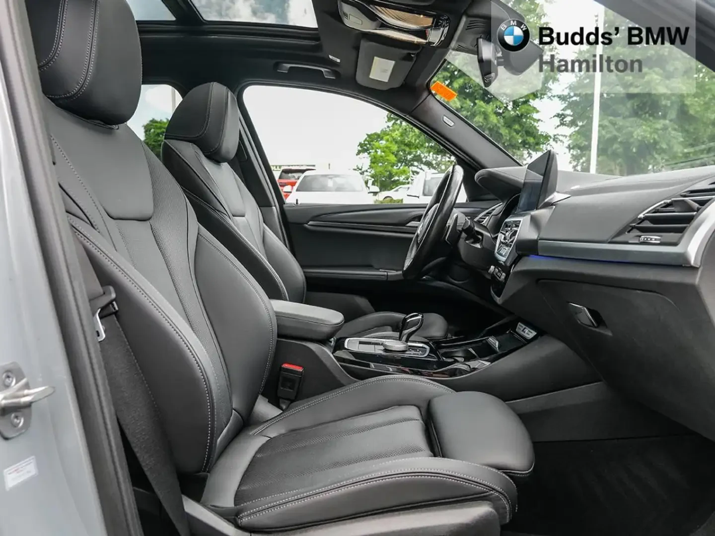 BMW X3 M40I* ДИГИТАЛНО* ТАБЛО* ПОДГРЕВ* КАМЕРА* КЕЙЛЕС* М, снимка 13 - Автомобили и джипове - 55790353