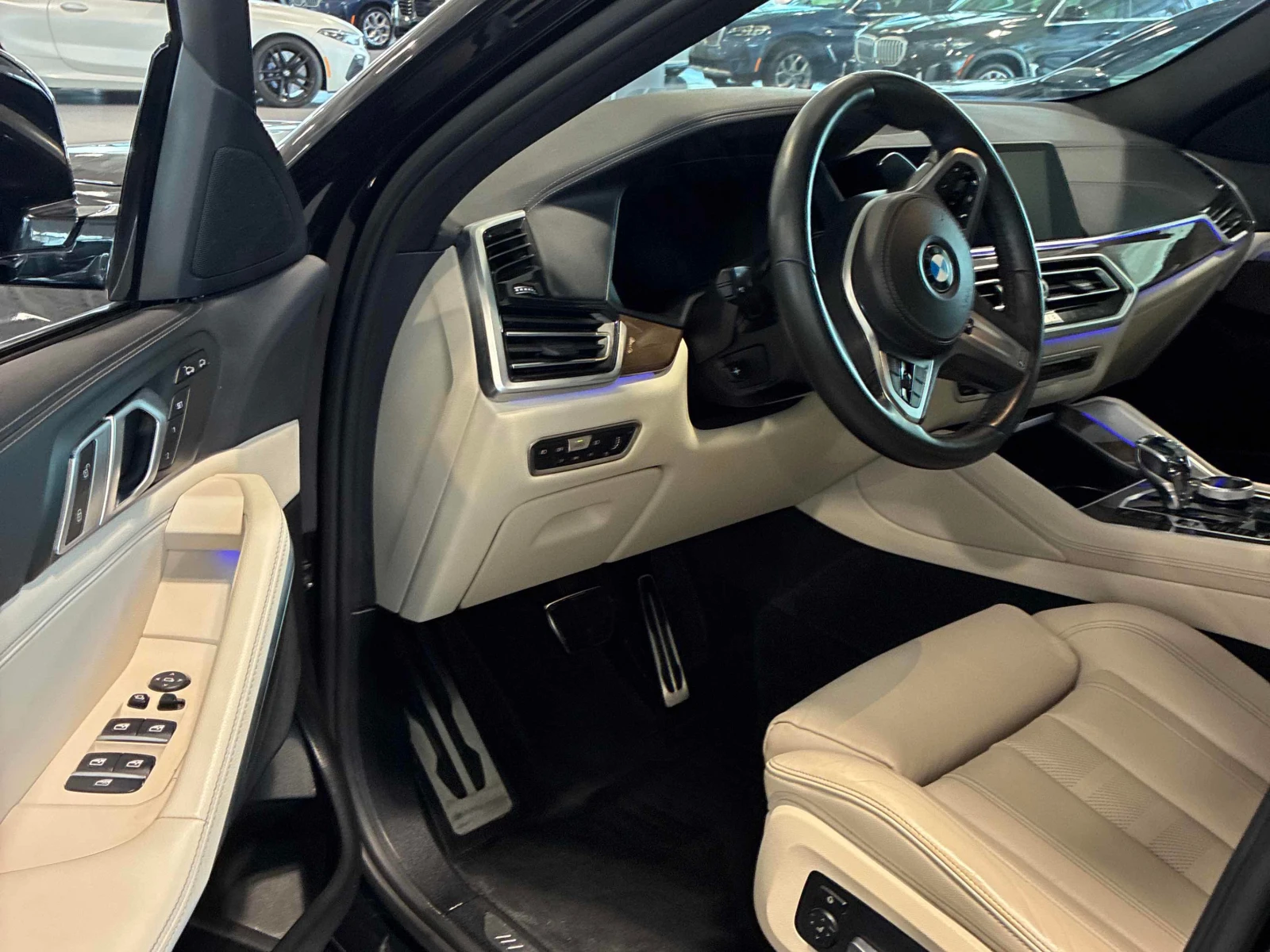 BMW X6 * xDrive40i * CARFAX * ОПЦИЯ ЗА ФИНАНСИРАНЕ, снимка 5 - Автомобили и джипове - 55879694