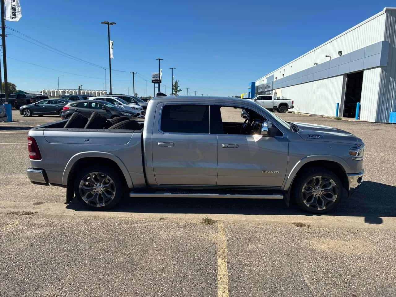 Dodge RAM 1500 Limited Longhorn | CARFAX | АВТОФИНАНСИРАНЕ, снимка 4 - Автомобили и джипове - 56184241