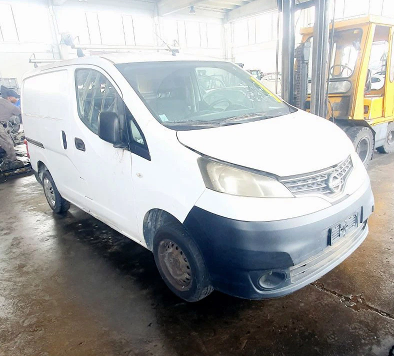 Nissan NV200 1.5 DCI, снимка 3 - Бусове и автобуси - 43176729