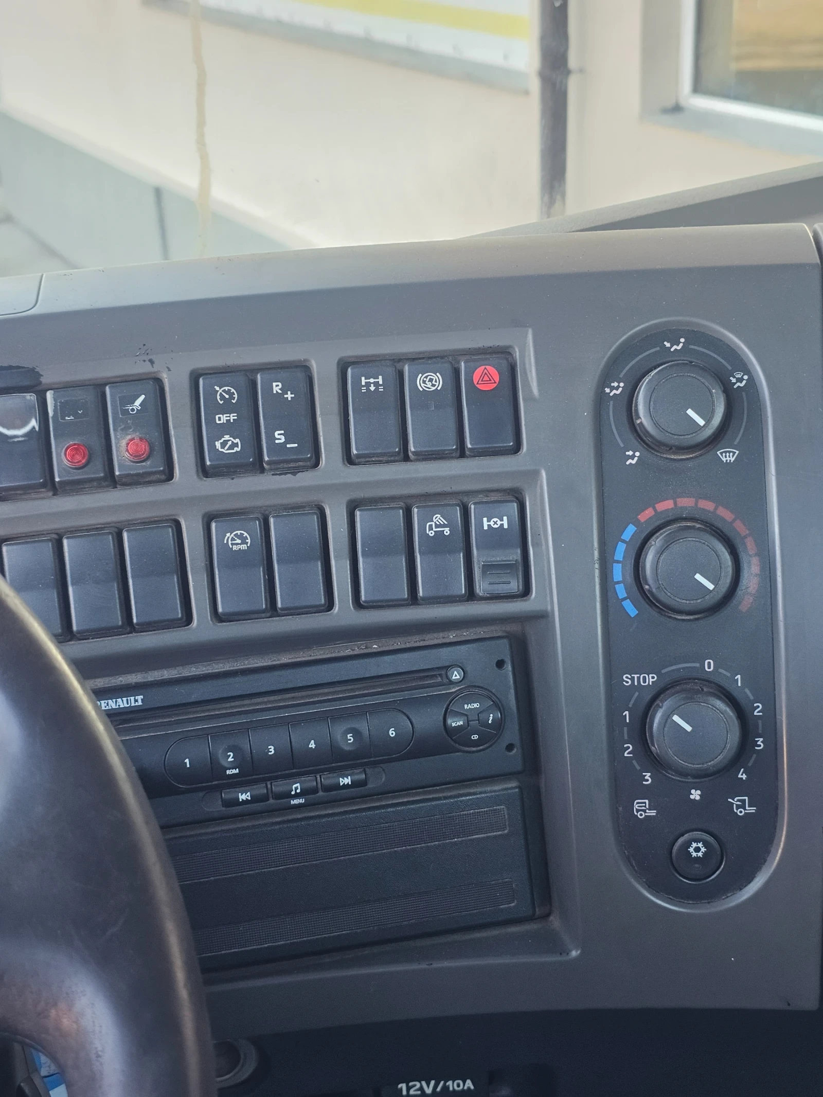 Renault Premium 320dxi lander evro5  | Mobile.bg   11