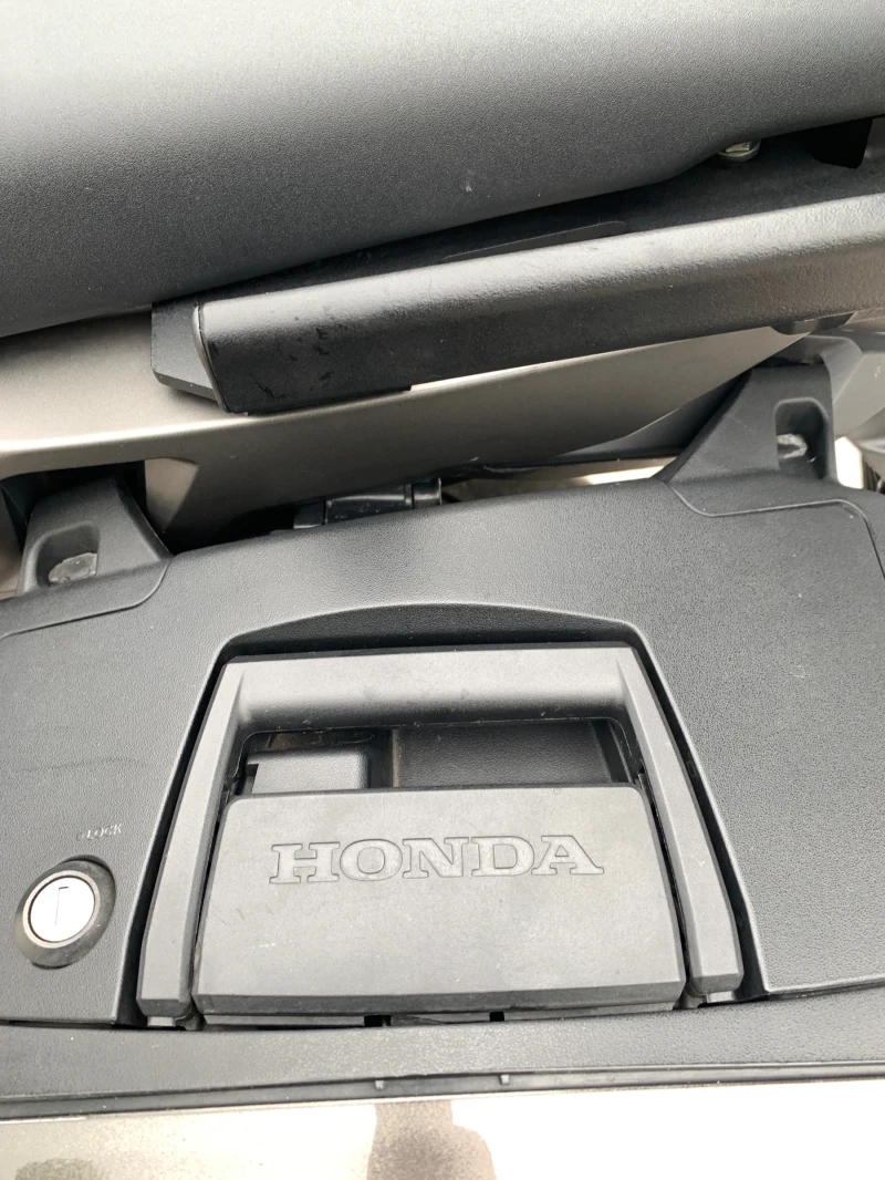 Honda Vfr VFR 800X CROSSRUNER, снимка 10 - Мотоциклети и мототехника - 52313676