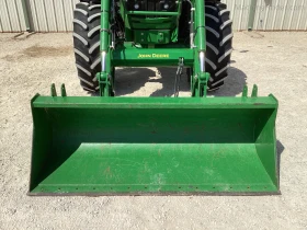 Трактор John Deere 6155M, снимка 16