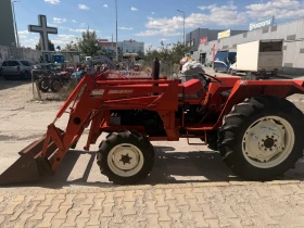 Трактор Hinomoto E404, снимка 1