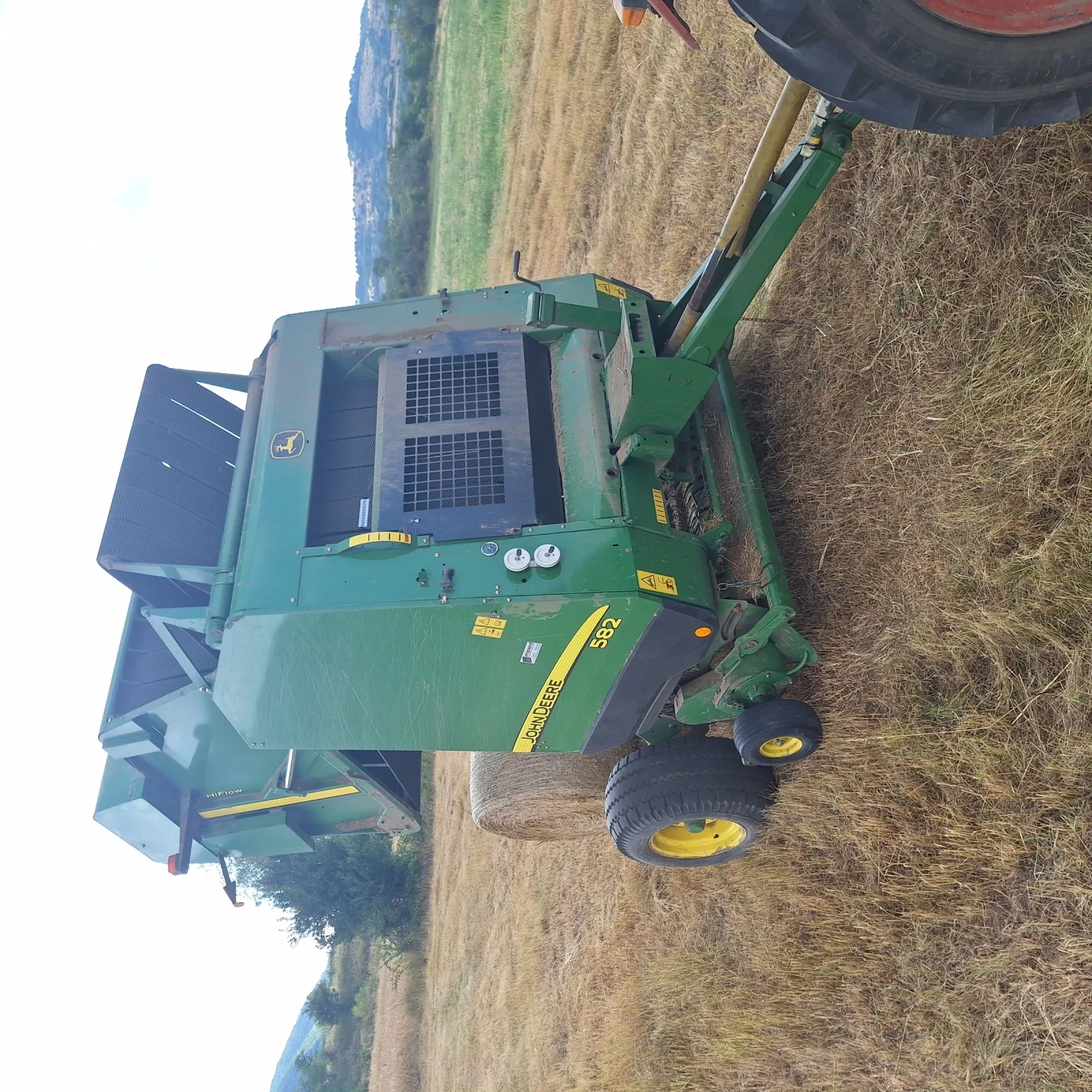 Балировачка John Deere 582 - изображение 6