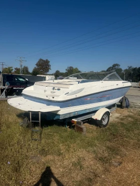 Лодка Bayliner 652, снимка 2