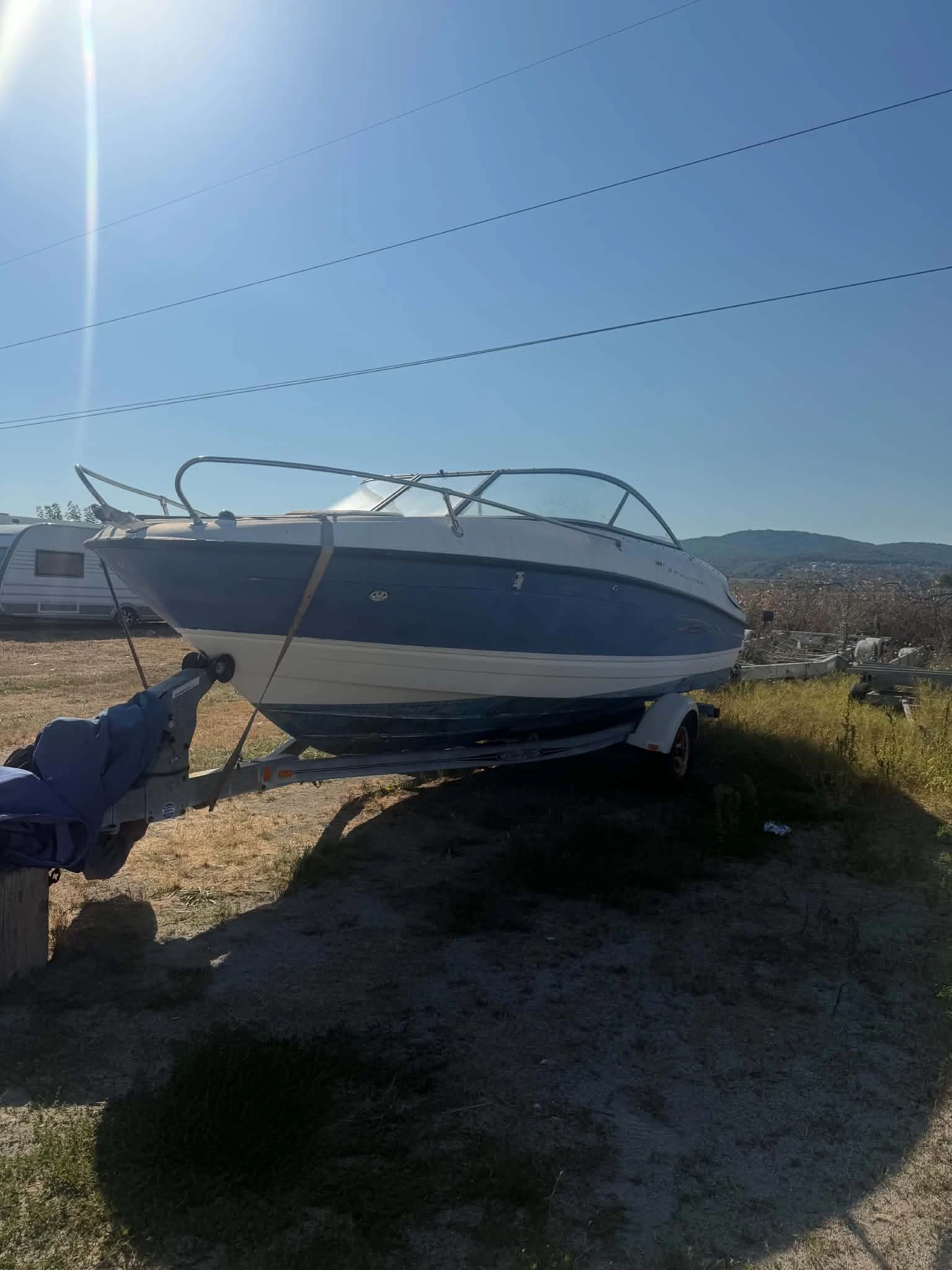 Лодка Bayliner 652, снимка 4 - Воден транспорт - 56159980