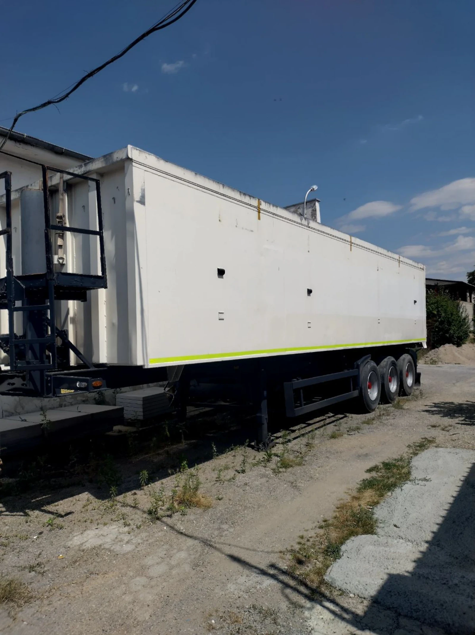 Полуремарке Schmitz Ski24
