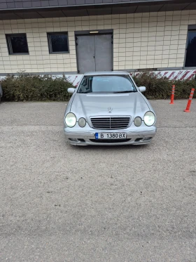 Mercedes-Benz E 270, снимка 1
