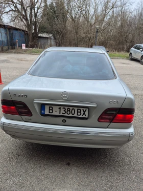 Mercedes-Benz E 270, снимка 6