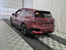 BMW iX M Pack* ОБДУХ* BOWERS* SKYLOUNGE* REAR STEER* LASE, снимка 5
