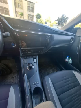 Toyota Auris Touring Sports в Гаранция, снимка 7