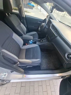 Toyota Auris Touring Sports в Гаранция, снимка 8