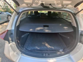 Toyota Auris Touring Sports в Гаранция, снимка 10