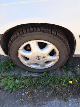 Opel Astra Комби, снимка 10