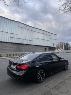 BMW 750 xDrive M Sport, снимка 5 - Автомобили и джипове - 45164474