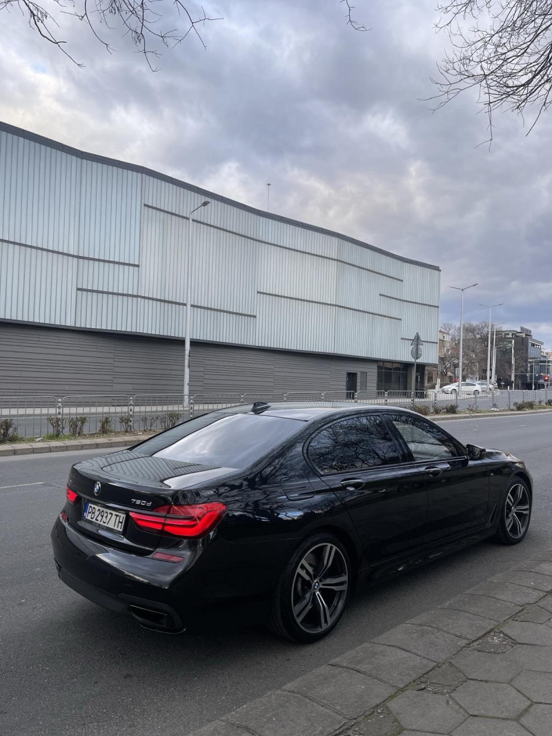 BMW 750 xDrive M Sport, снимка 5 - Автомобили и джипове - 46249200