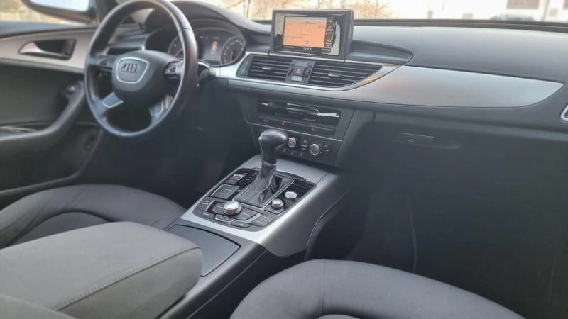 Audi A6, снимка 3 - Автомобили и джипове - 47960569