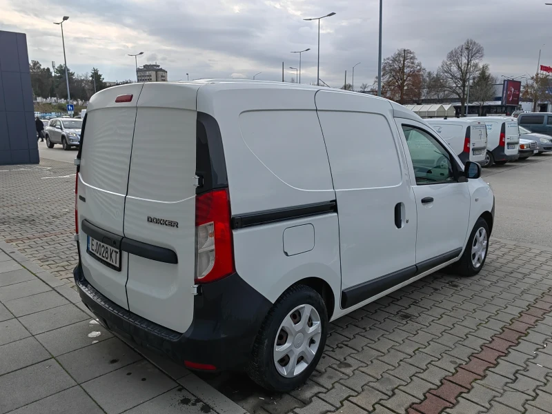 Dacia Dokker Бензин/газ, снимка 3 - Автомобили и джипове - 48468059