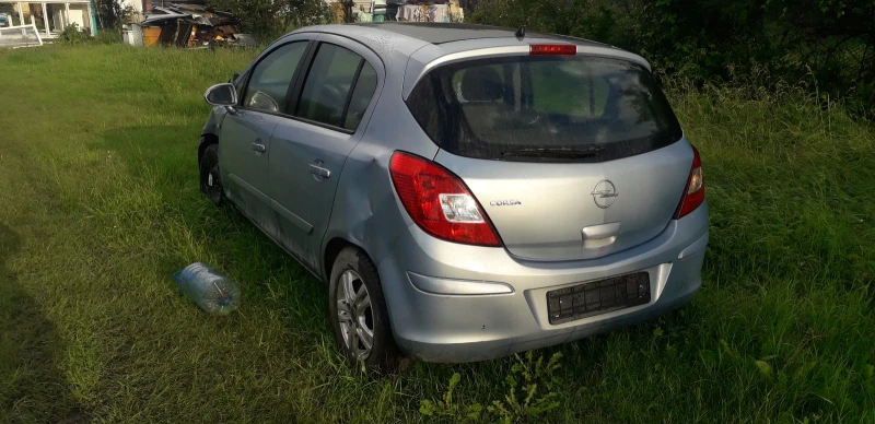 Opel Corsa, снимка 3 - Автомобили и джипове - 49226069