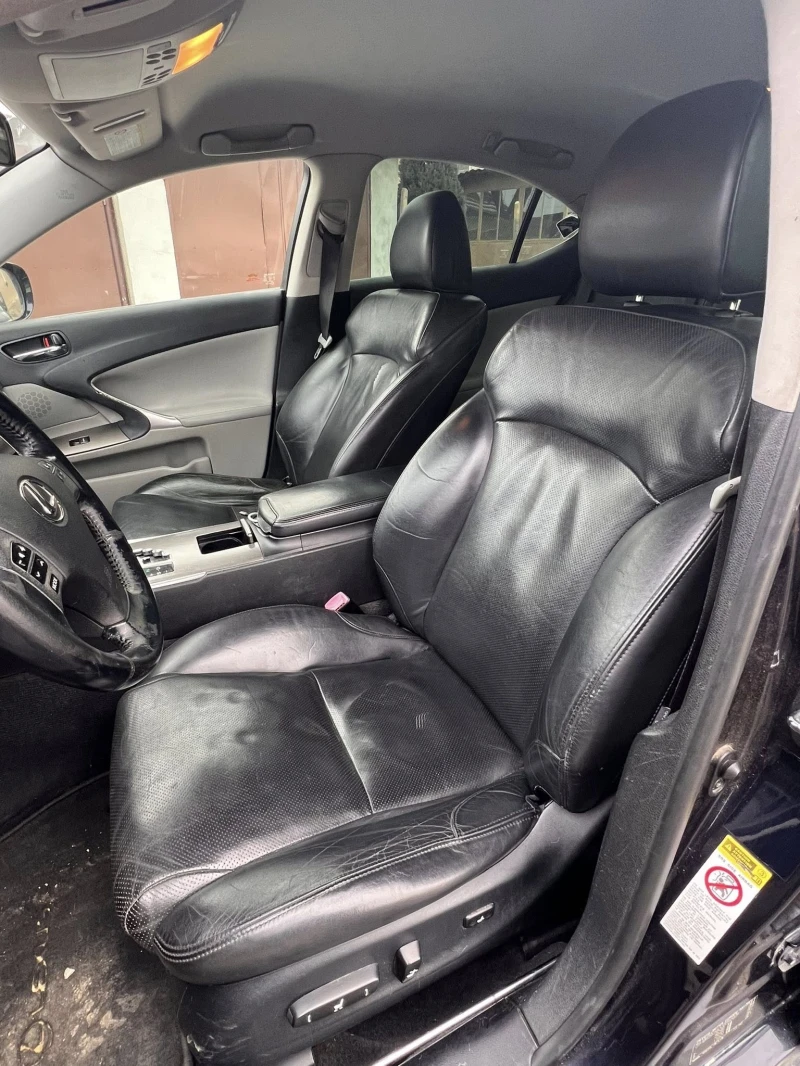 Lexus IS 250, снимка 9 - Автомобили и джипове - 52752333