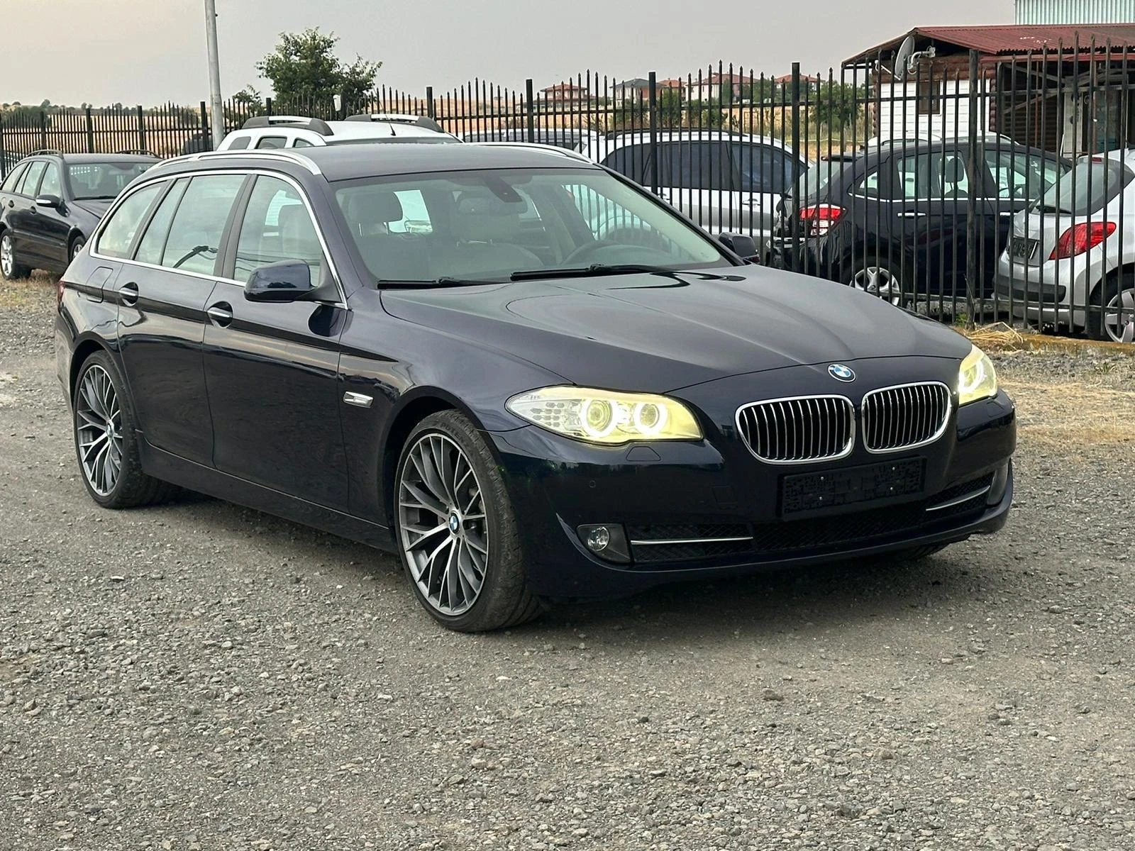 BMW 520 2, 0d-Msport - изображение 3