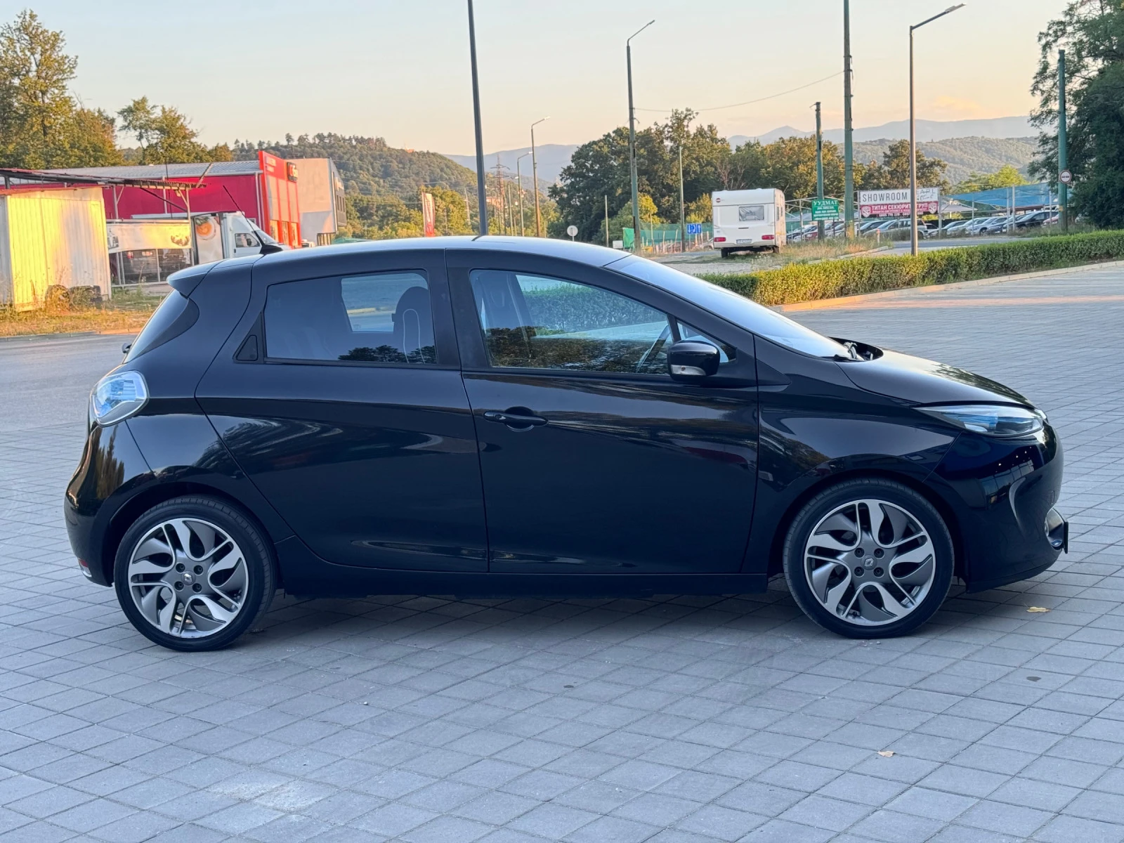 Renault Zoe  - изображение 3