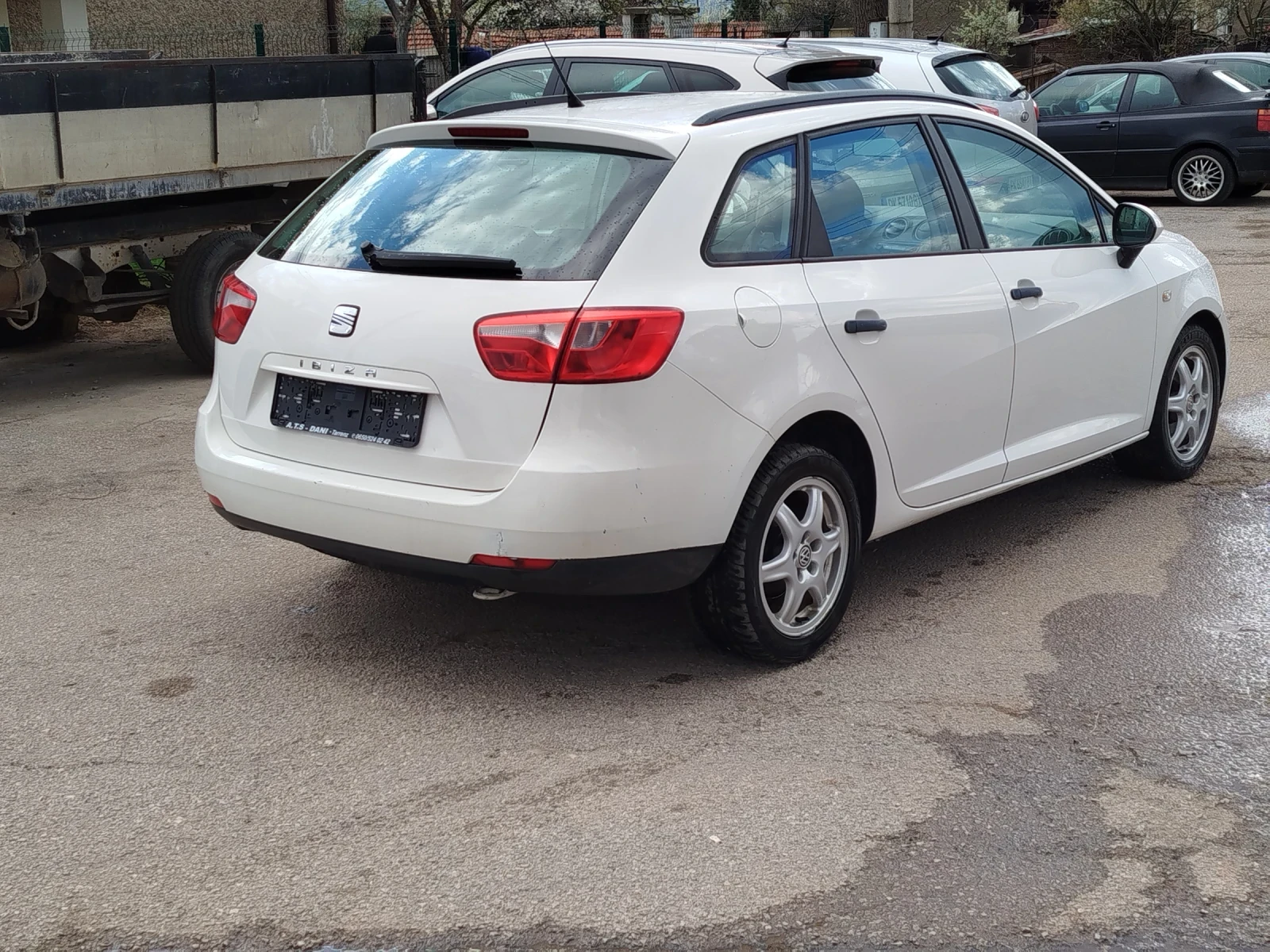 Seat Ibiza 1, 4 бензин  - изображение 4