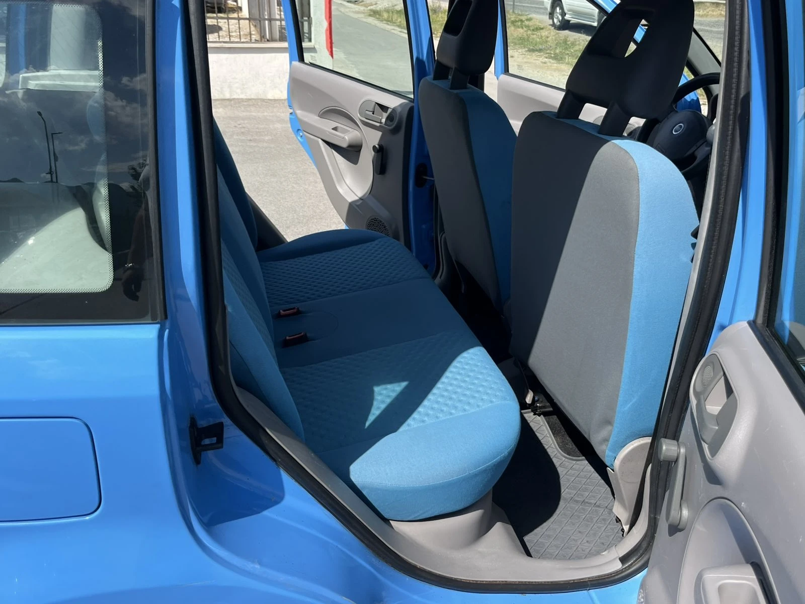 Fiat Panda 92 000 км 1.3I 60кс КЛИМАТИК  - изображение 10