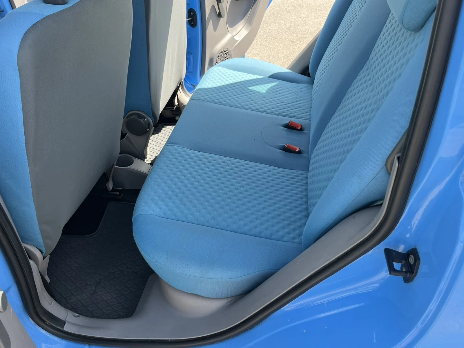 Fiat Panda 92 000 км 1.3I 60кс КЛИМАТИК  - изображение 9