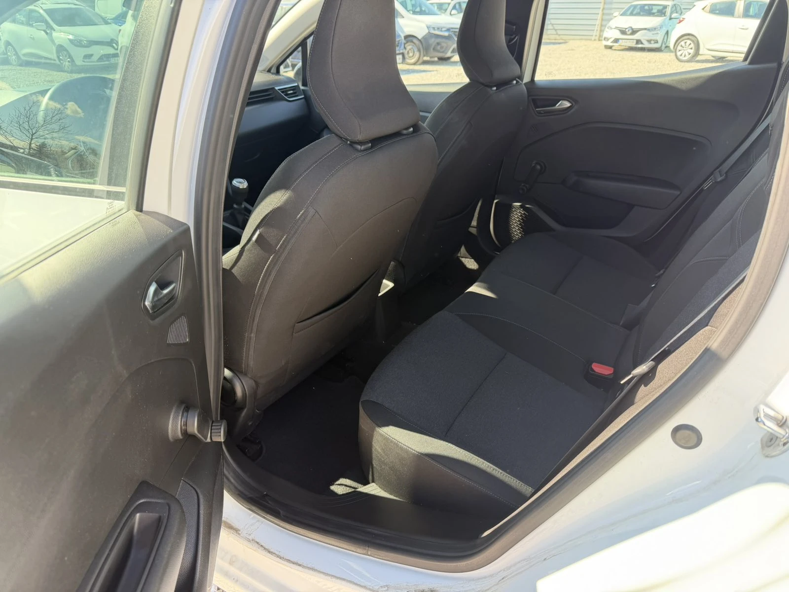 Renault Clio 1.0TCe 92k.c. | Mobile.bg � ����������� 14