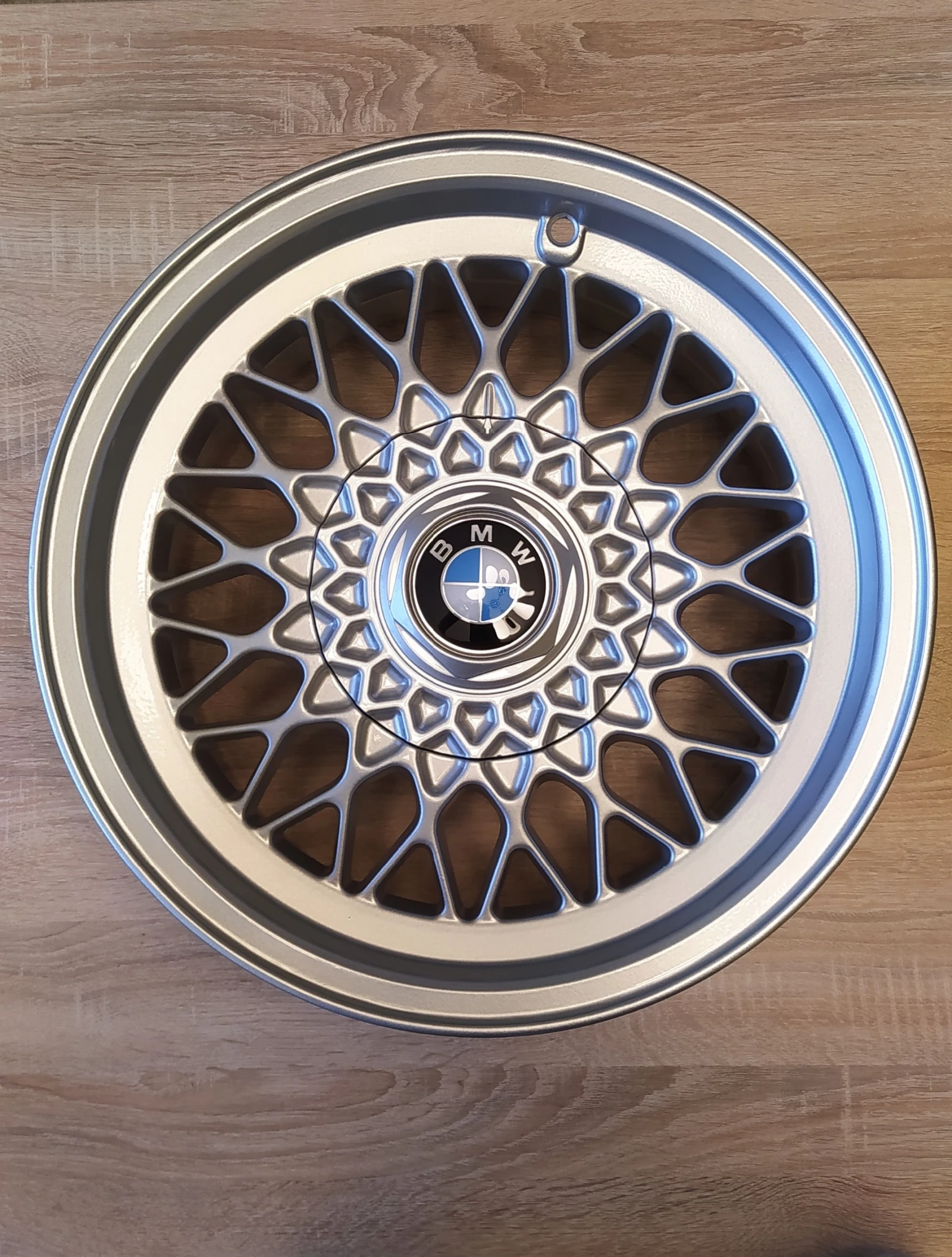 BMW 520 I, снимка 12 - Автомобили и джипове - 53847612