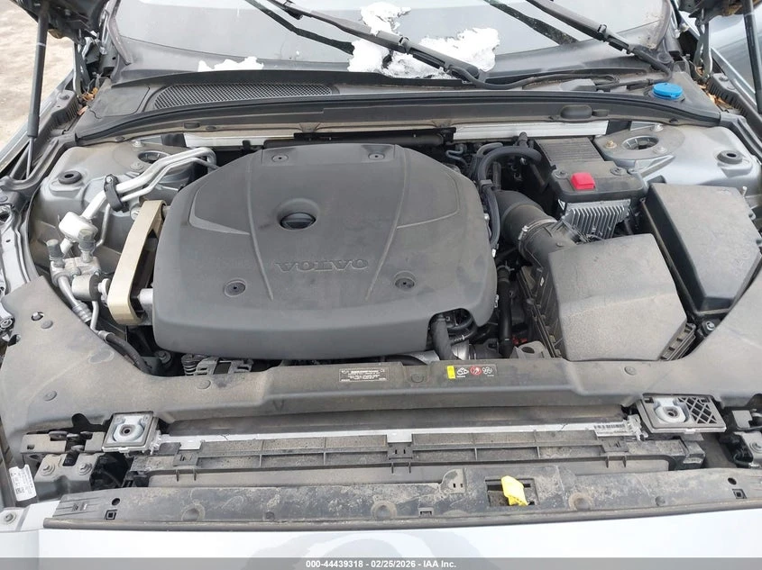 Volvo S60 2.0L I-4 DI, DOHC, VVT, TURBO, 250HP Front Wheel, снимка 10 - Автомобили и джипове - 53978189