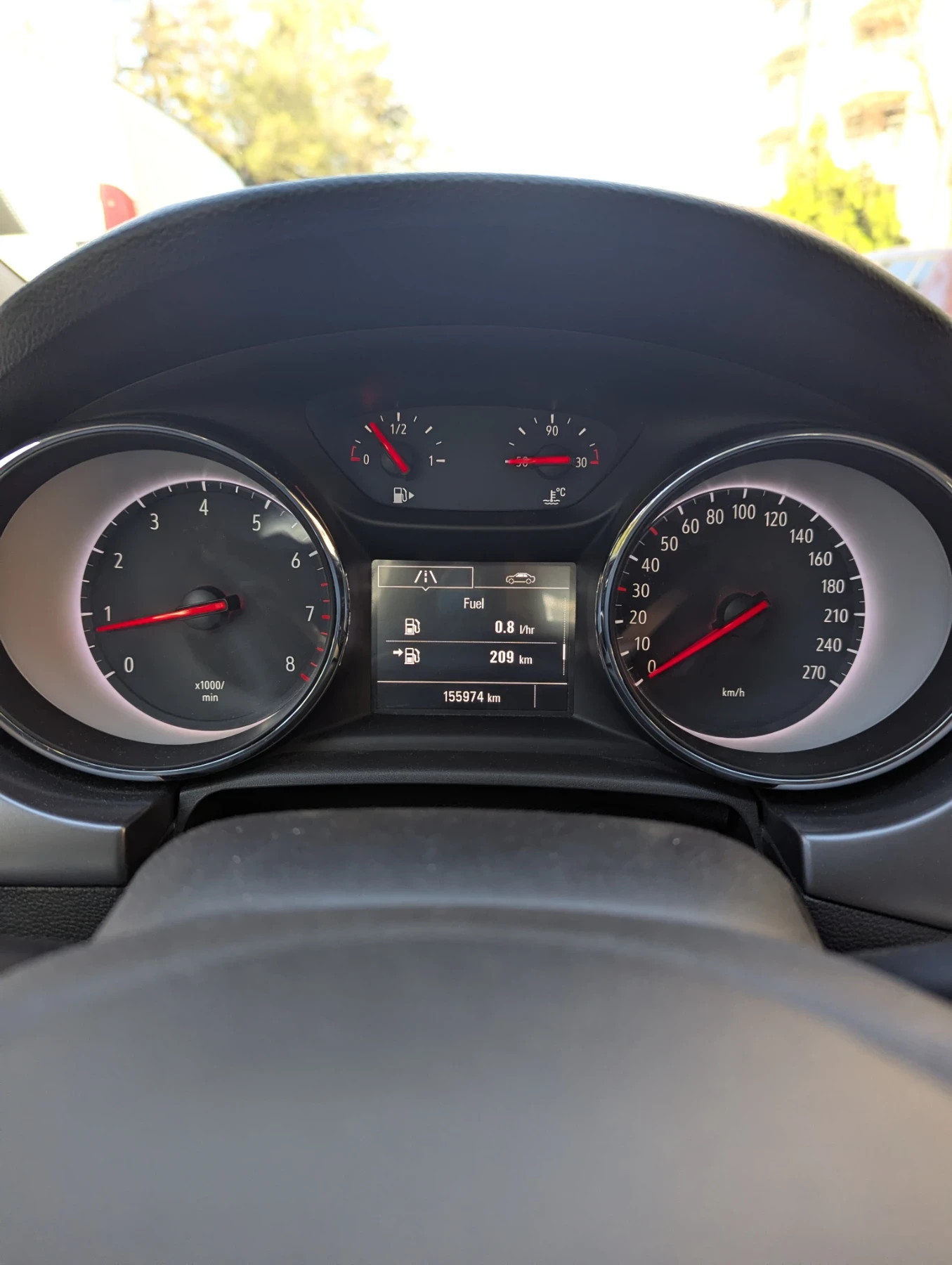 Opel Astra 1.4T, снимка 10 - Автомобили и джипове - 54012546