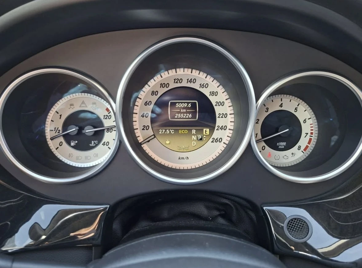 Mercedes-Benz CLS 350, снимка 5 - Автомобили и джипове - 54214659