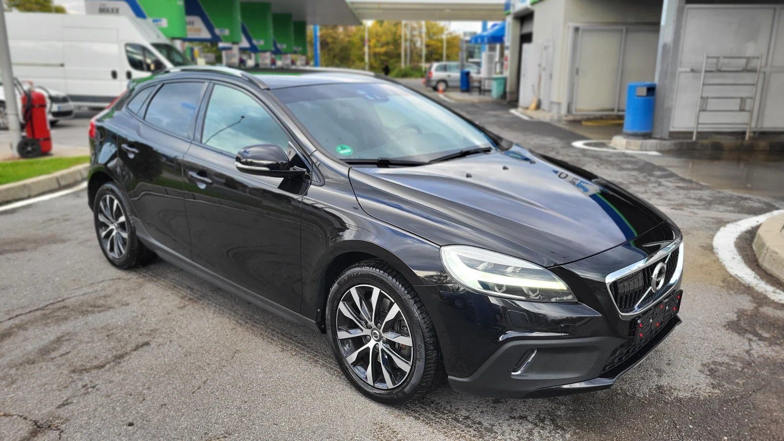 Volvo V40 Cross Country 2.0i, снимка 3 - Автомобили и джипове - 54580928