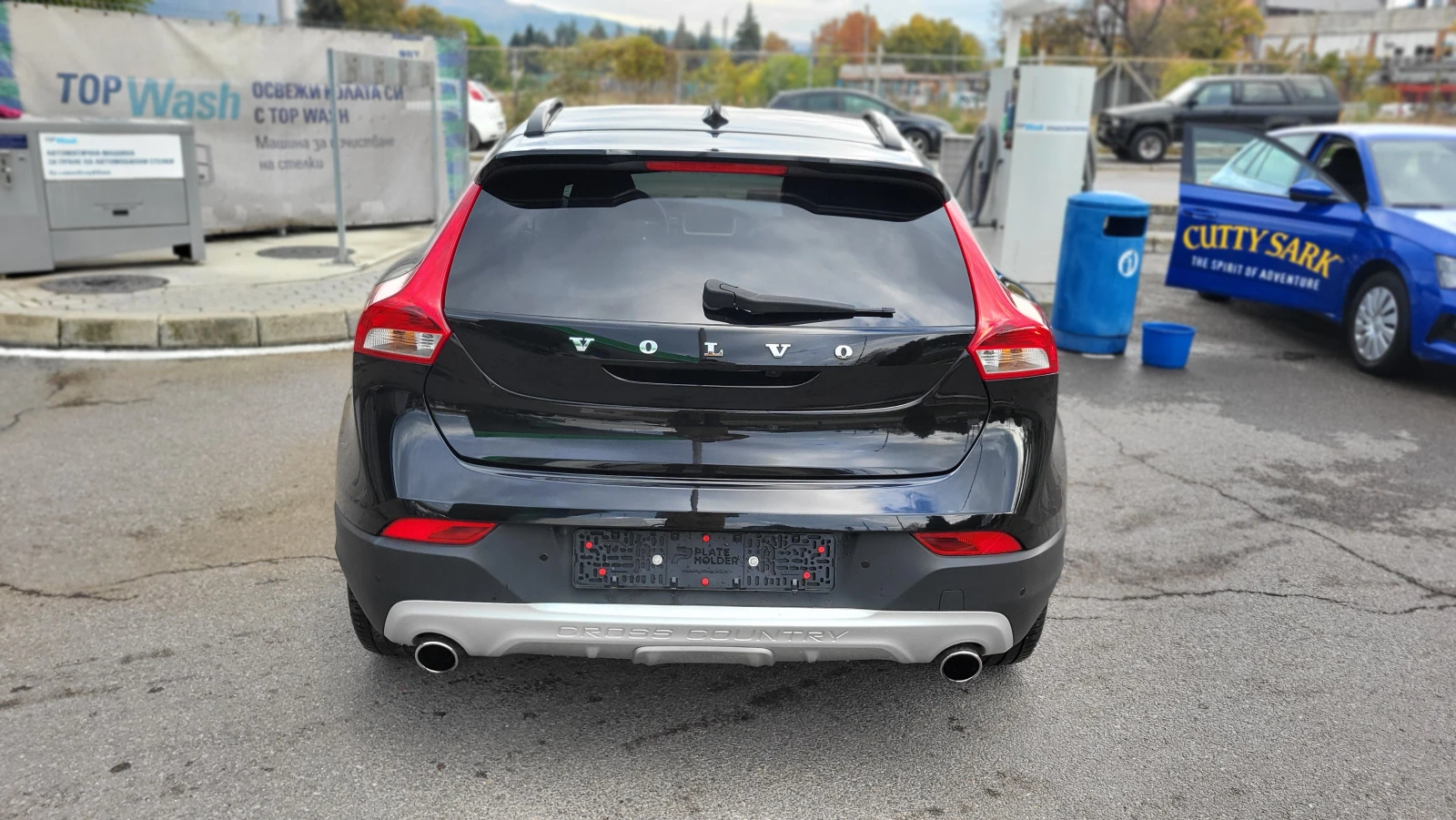 Volvo V40 Cross Country 2.0i, снимка 6 - Автомобили и джипове - 54580928