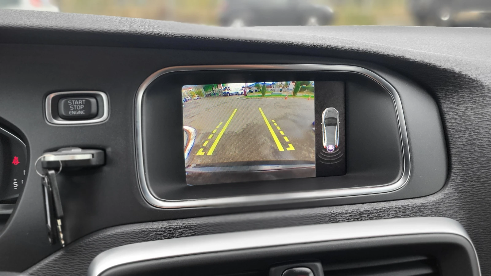 Volvo V40 Cross Country 2.0i, снимка 13 - Автомобили и джипове - 54580928