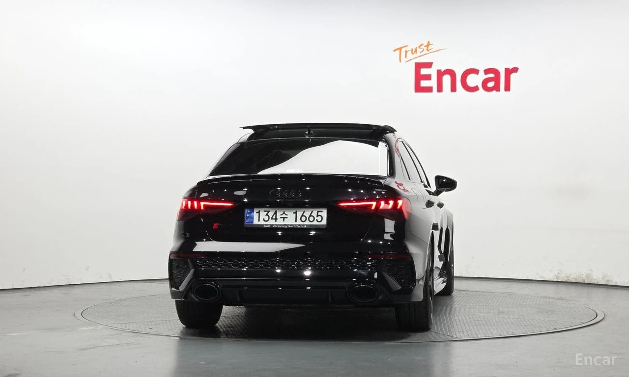 Audi Rs3 2.5 TFSI* QUATTRO* ПОДГРЕВ* НАВИГАЦИЯ* , снимка 3 - Автомобили и джипове - 54737587