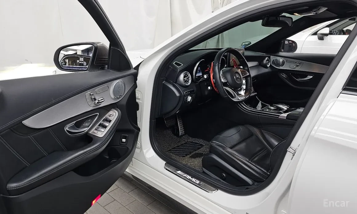 Mercedes-Benz C 63 AMG | HUD| BURMESTER| MULTIBEAM| ПАНО, снимка 5 - Автомобили и джипове - 55014424