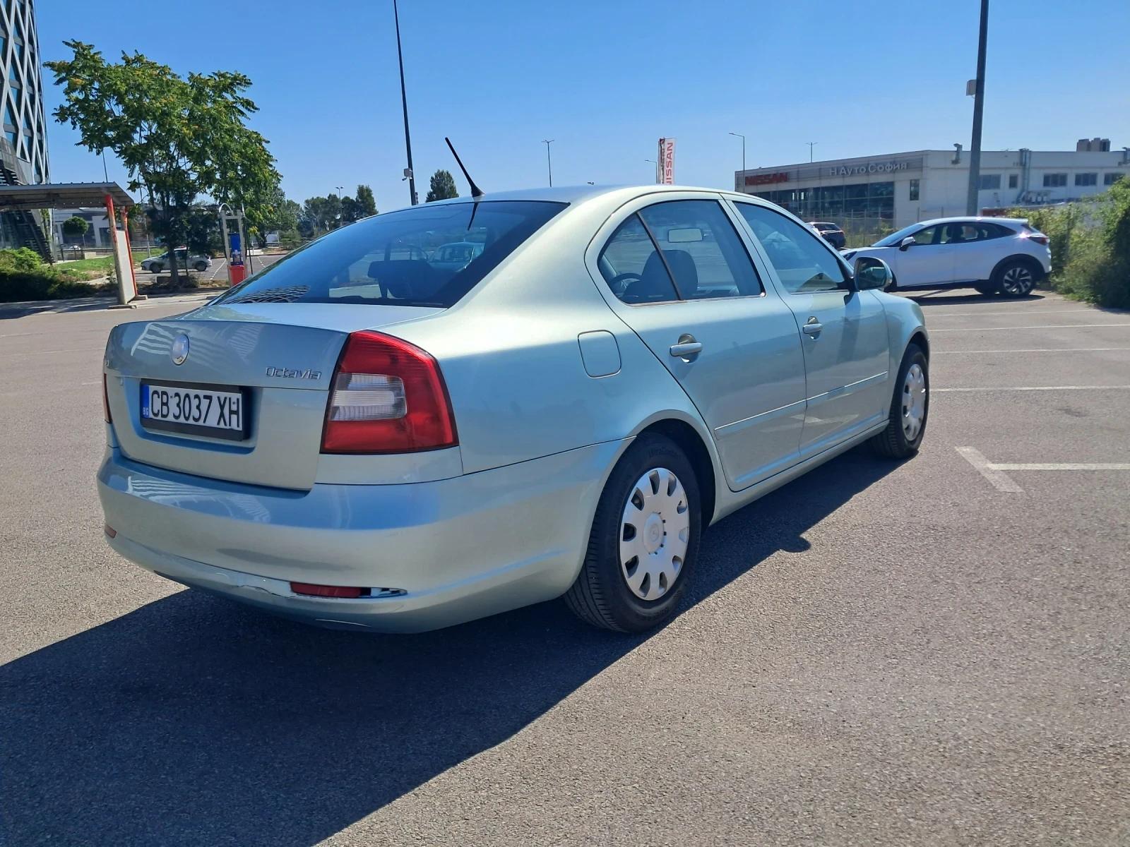 Skoda Octavia 1.6 TDI, снимка 5 - Автомобили и джипове - 55420702